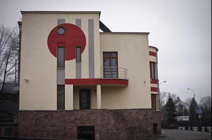 Krzeszowice Pensjonat Willa Sorrento מראה חיצוני תמונה