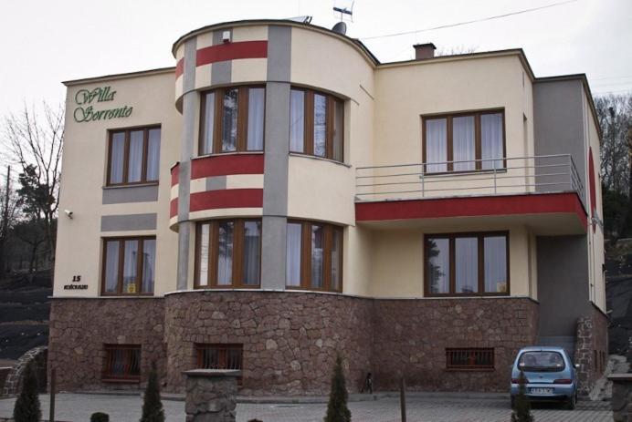 Krzeszowice Pensjonat Willa Sorrento מראה חיצוני תמונה